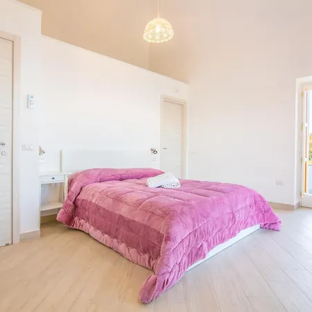 Casa Giovanna - De Vivo Realty-3